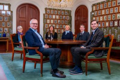 Lover åpenhet – nekter å legge frem gamle gavelister