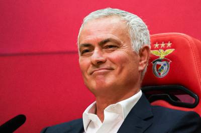 Jose Mourinho-konspirasjonsteori dukker opp etter Benficas overtids seier med keeper