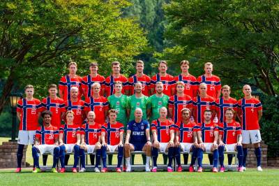 VM-troppen: Eier eiendom i Norge for over 300 mill.