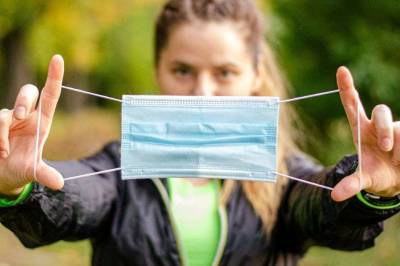 Skal arbeidsgiver styre sykelønna?