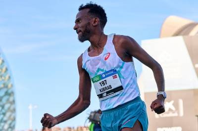 Han er Norges beste maraton­løper: – Jeg har en verdens­klasse-mentalitet