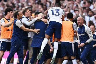 Tottenham reddet plassen i Premier League