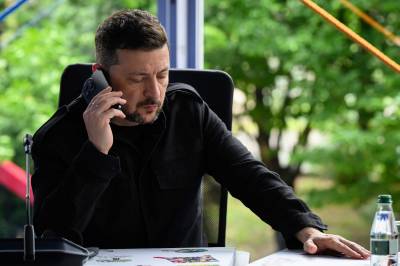 Zelenskyj: Ukrainske og amerikanske delegasjoner møtes i løpet av få dager