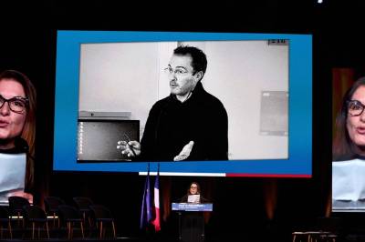 Ankesak etter lærardrap startar i Frankrike