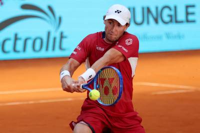 Tittelforsvarer Casper Ruud videre på høydramatisk vis: – Mektig imponert