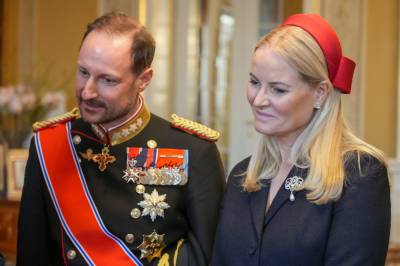 Kronprinsen om kronprinsessens helse: – Går heldigvis bedre