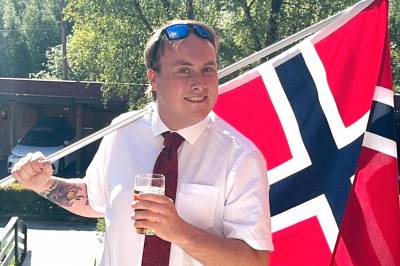 Reagerer på idiot-stempel: – Hev glaset høgt for Noreg!