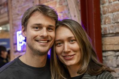 Røper intern konkurranse i bryllupet