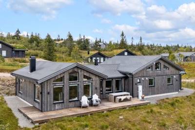 Ny rekord: Aldri har så mange fjellhytter vært til salgs