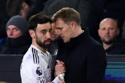 United rotet bort seieren i første kamp etter Amorim-sparkingen