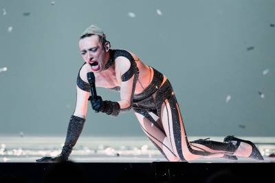 Eurovision-vinner leverer tilbake statuetten