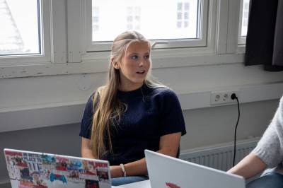 – Du trenger ikke bli lege, liksom