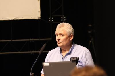 Alstahaug kan miste handlefrihet