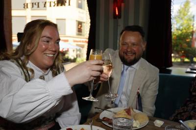 – Deilig å slippe å lage frokost hjemme