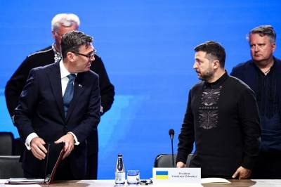 Zelenskyj: Storbritannia gir 10 milliarder pund i støtte