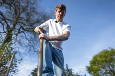 – Hodet spant konstant