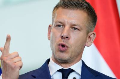 Hvor mye kan en ny statsminister endre på én måned? Ganske mye, viser det seg i Ungarn.