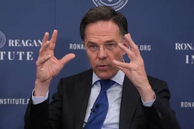 Mark Rutte tror USA blir værende i Nato