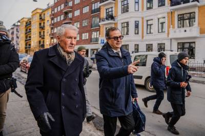 Jagland innlagt på syke­hus: – En krevende sak