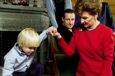 Sjarmerte Sonja i senk