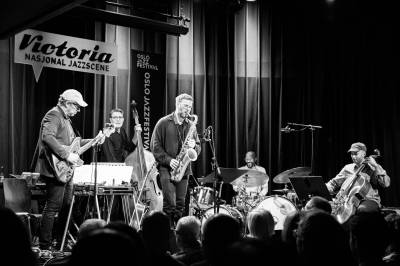 Johan Lindström/Brian Blade - Jaga Jazzist & Kristiansand Symfoniorkester - Oslo Jazzfestival