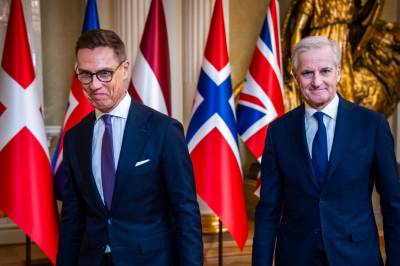 Støre ber FN-landene vurdere internasjonalt kontrollorgan for KI