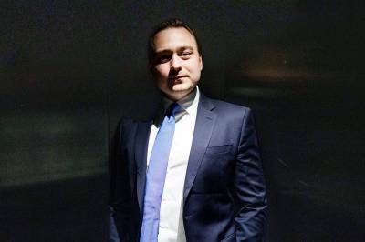 Varsler fullstendig kaos når Hormuzstredet åpner