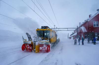 Bane Nor ber påsketurister holde seg unna jernbanesporet