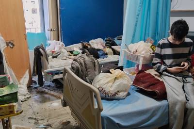 Libanon: Nesten 40 sykehusansatte såret i angrep mot Tyr mandag
