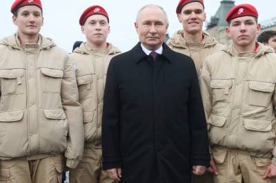 De er eliten av Putins barnesoldater. Han ville ikke likt det de fortalte oss.