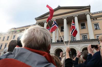 Trekker hjem