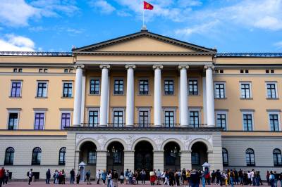 Arrangementer landet over avlyses på grunn av kongens helsetilstand