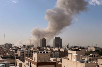 Iran: Minst 85 drept i israelsk-amerikansk angrep på skole