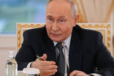 Putin sier Russland skal styrke luftforsvaret