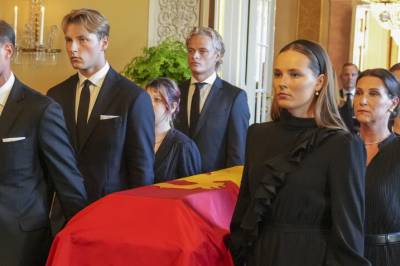 Viste seg offentlig for første gang
