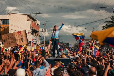 Spent før nobelpris­utdelingen: – Voldsomt press