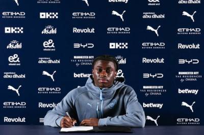 Jeremy Monga var på vei til Arsenal – så ringte Manchester City og planen endret seg