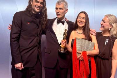 Festet med stjernene: – Måtte ta med Oscar-statuetten  for å komme inn