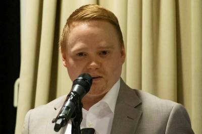 Mange ord lite handling!