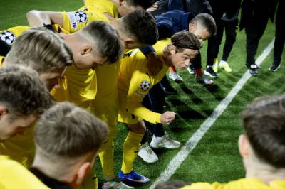 Publikum lurt trill rundt