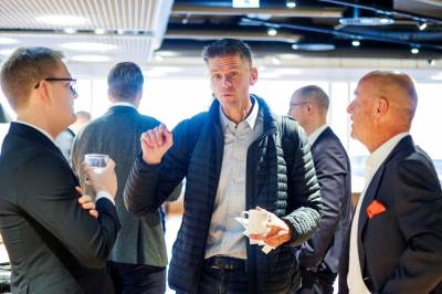 Investor dumper aksjer for over 150 mill.