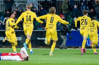 Se høydepunktene: Innbytter Mathias Jørgensen ble overtidshelt - Glimt med livsviktig seier mot KFUM