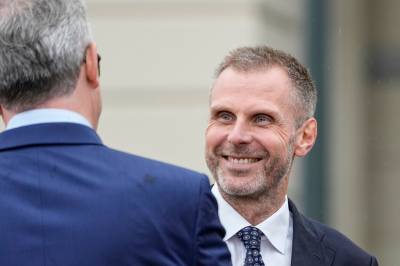 Regjeringen lover ny KI-strategi før sommeren