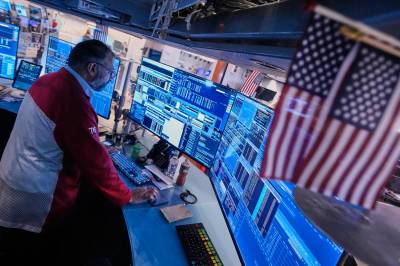 Tek-fallet fortsetter på Wall Street