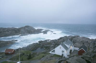 Advarer før stormen: – Ikke kom hit