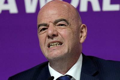 Medier: Uefa forbereder straffesak mot Infantino