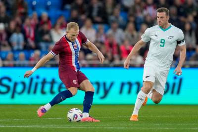 Landslagsstopper med spesielt selvmål – lagkamerat satte uønsket rekord