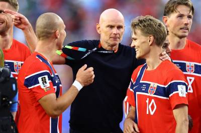 Gir spillerne fri. Flere drar til New York.