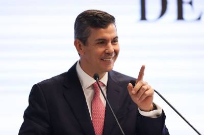 Paraguays president erklærte nasjonal fridag etter VM-sjokket