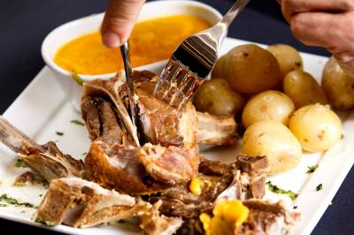 «Høytidshjerte­syndromet» øker i julen. Slik kan du ta vare på hjertet gjennom høytiden.